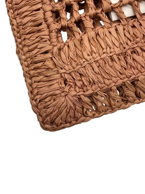 CHLOE SUMMERY BEIGE SUMMER BANANA LOGO RAFFIA CROCHET TOTE BAG - Picture 15 of 16